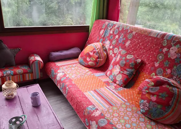 Yourte Mongole Et Houffalize